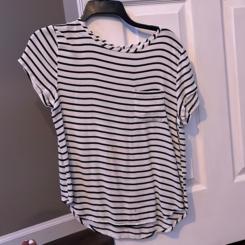 Black and white stripped pocket tee